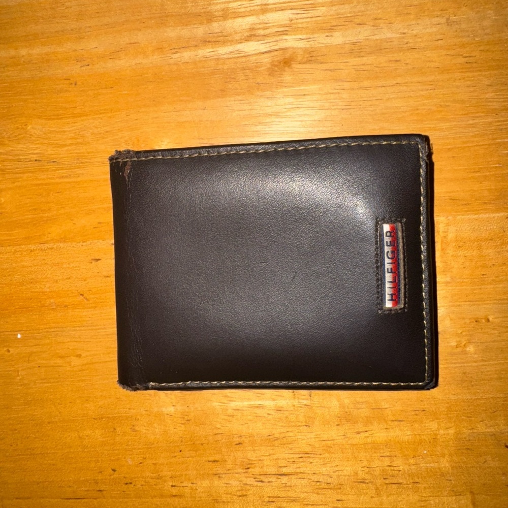 Tommy Hilfiger Brown Wallet